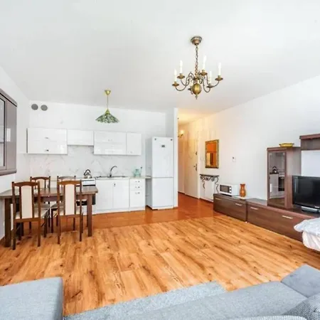 Golden Apartments&glamping-l60a/52
