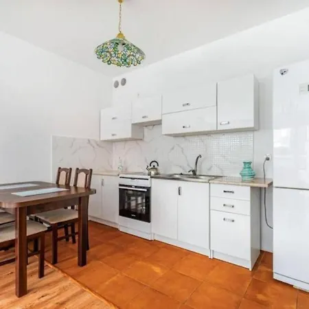 Golden Apartments&glamping-l60a/52 Gdańsk
